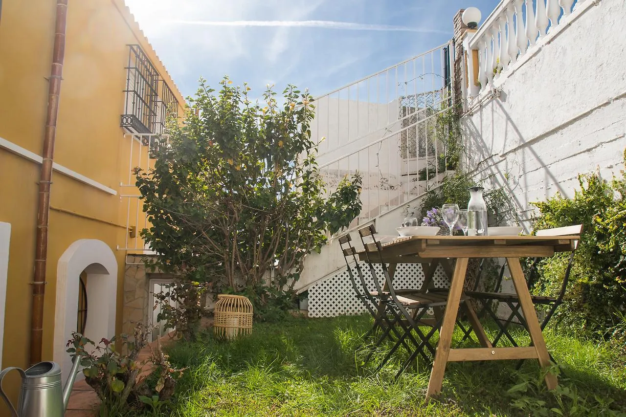 C46 - House With Garden & Pool In Malaga Apartment