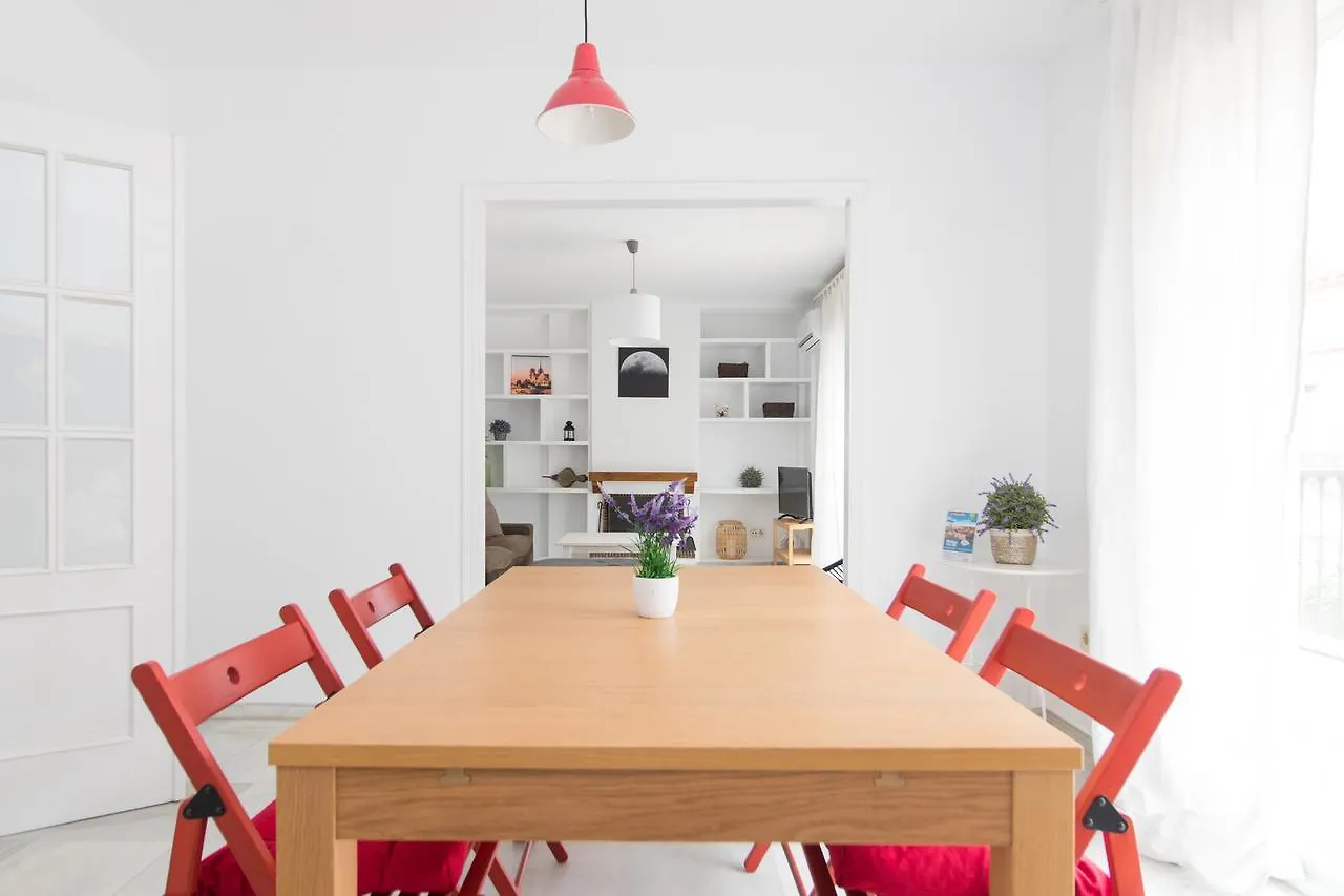 C46 - House With Garden & Pool In Malaga Apartment