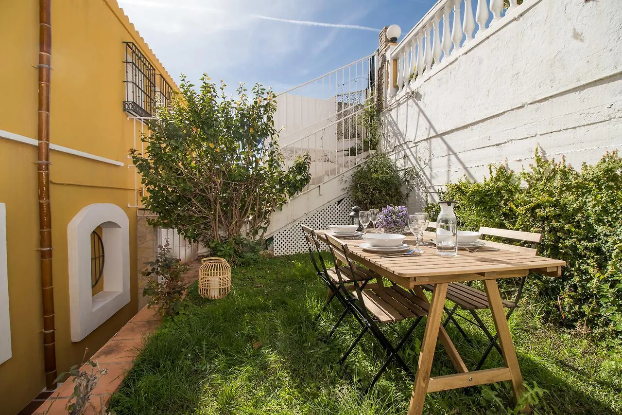 C46 - House With Garden & Pool In Malaga Apartment