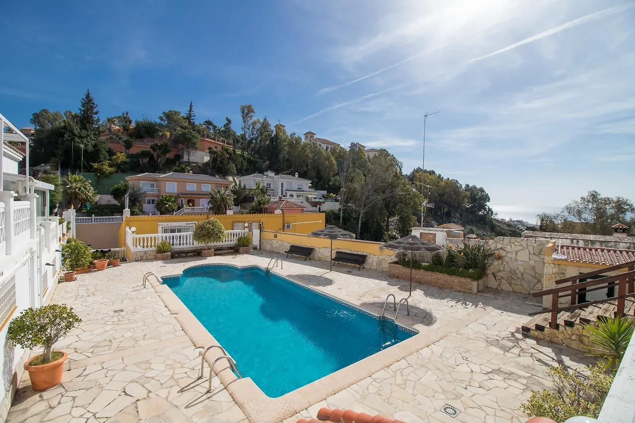 شقة C46 - House With Garden & Pool In مالقة